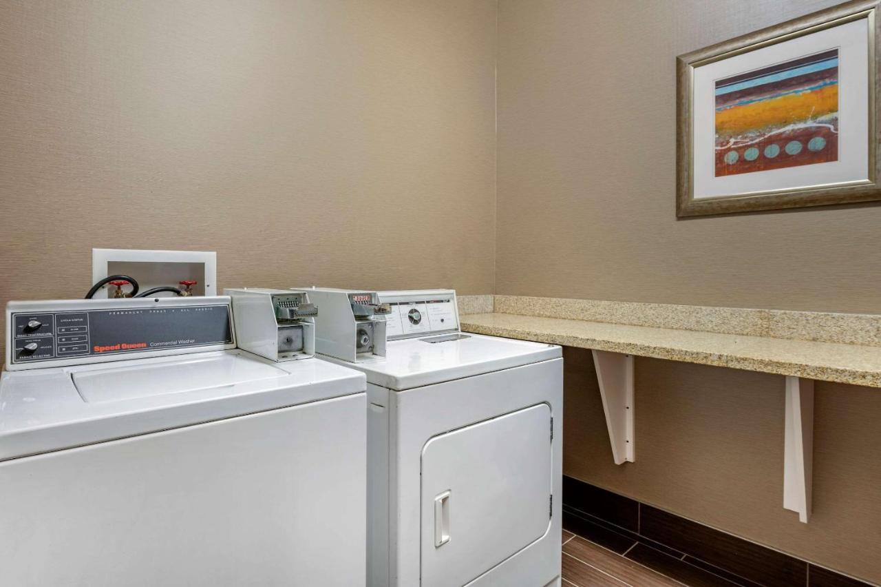 Comfort Suites Columbus West - Hilliard Exteriör bild