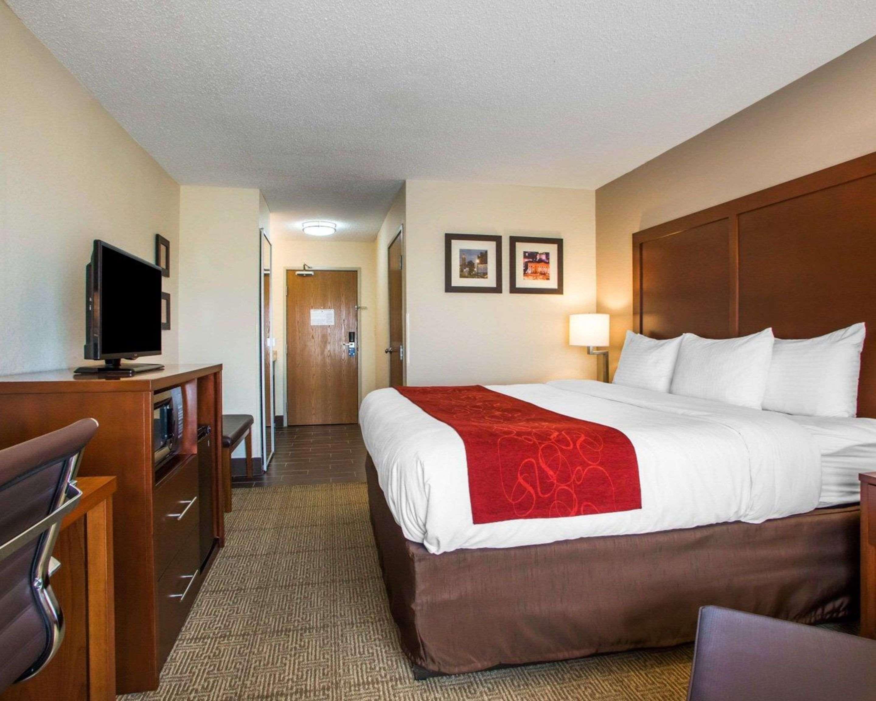 Comfort Suites Columbus West - Hilliard Exteriör bild