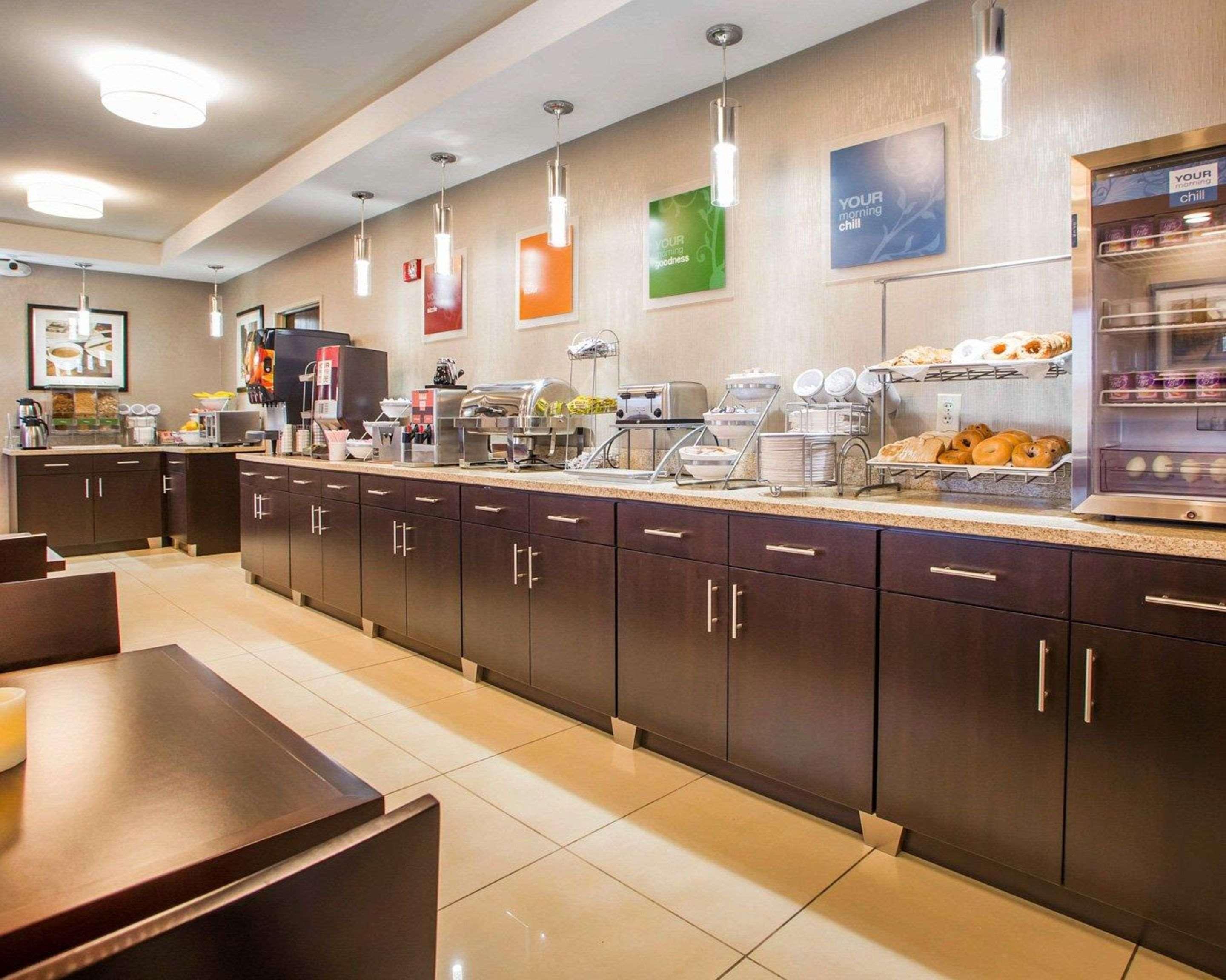 Comfort Suites Columbus West - Hilliard Exteriör bild